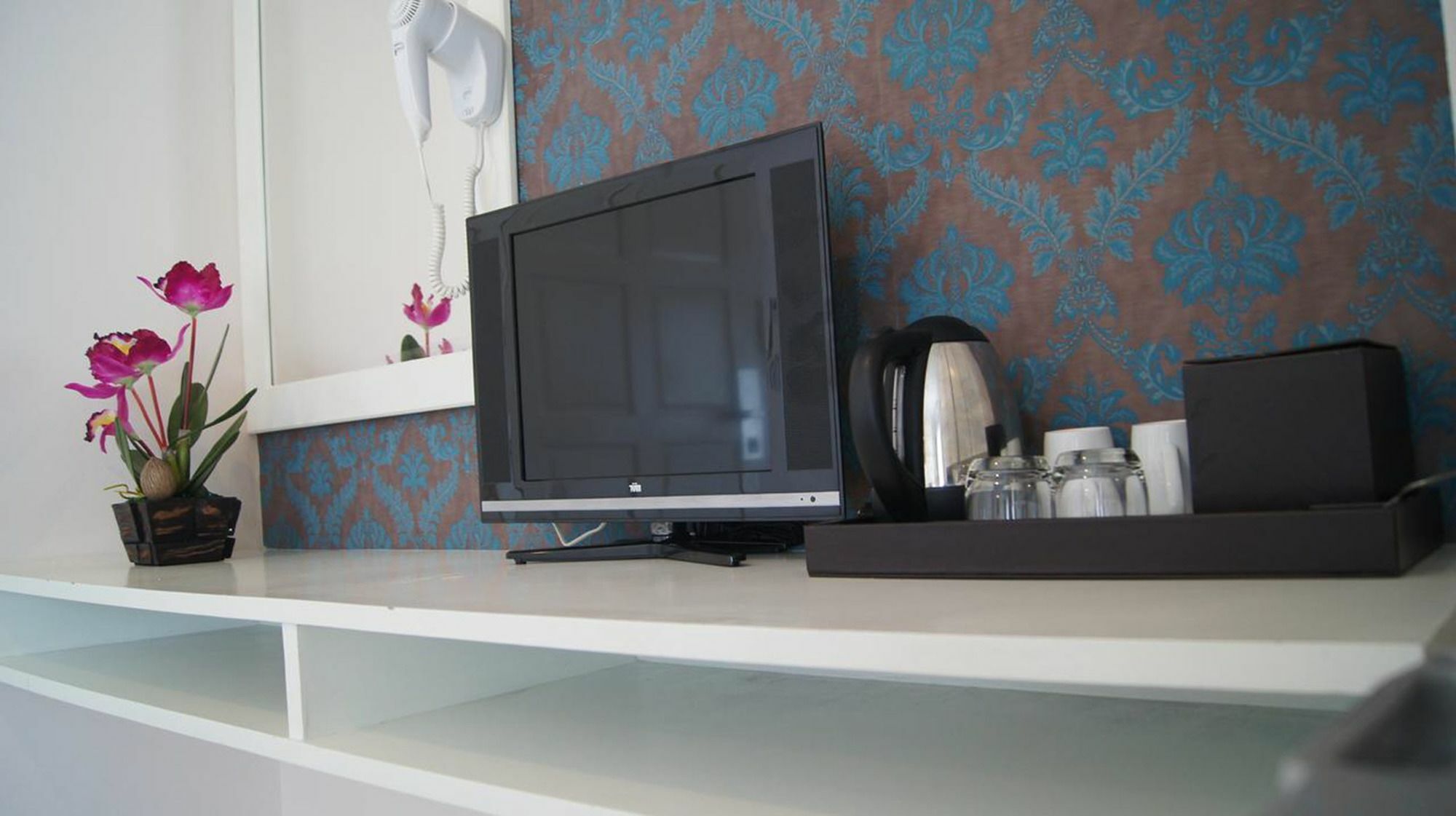 J Sweet Dream Boutique Hotel Phuket Patong Екстериор снимка